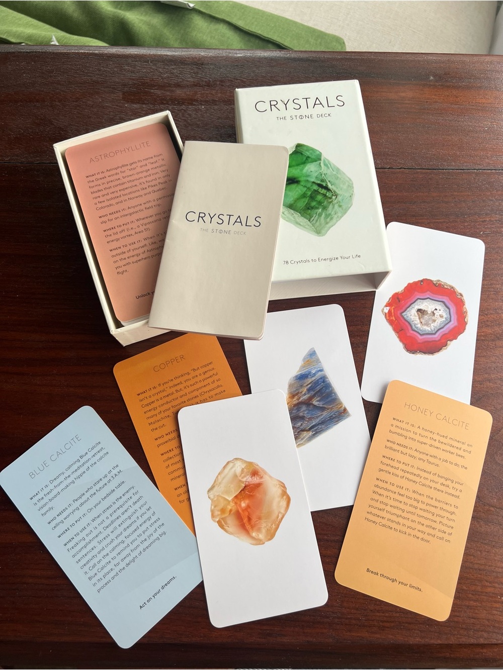 Beautiful Crystals Stone Deck Cards Tarot Oracle